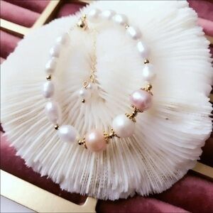 COPY - Handcraft pearls Bracelet